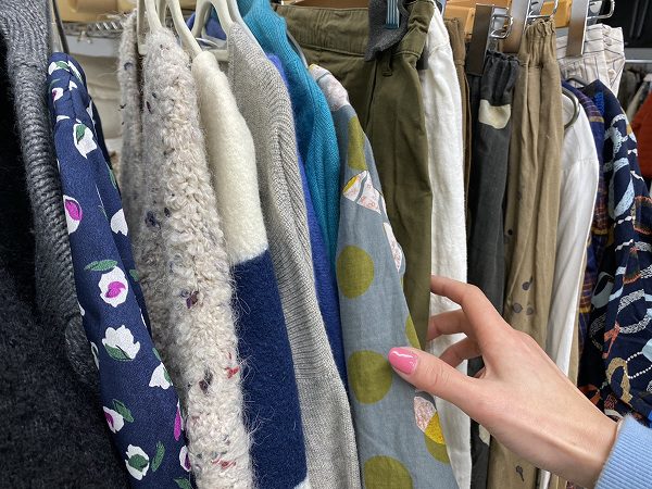 守口市_守口市・40代の女性よりマーガレットハウエルなどの洋服を買取しました