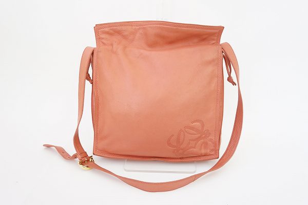 買取したロエベのショルダーバッグ