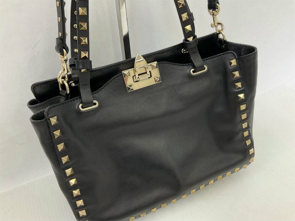 ヴァレンティノのロックスタッズトートバッグをお買取