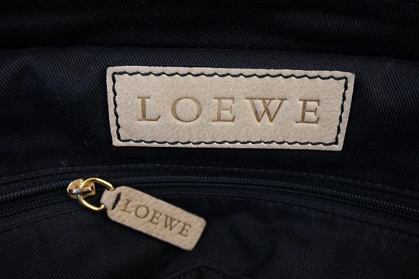 ロエベ　バッグ　財布　　洋服　買取