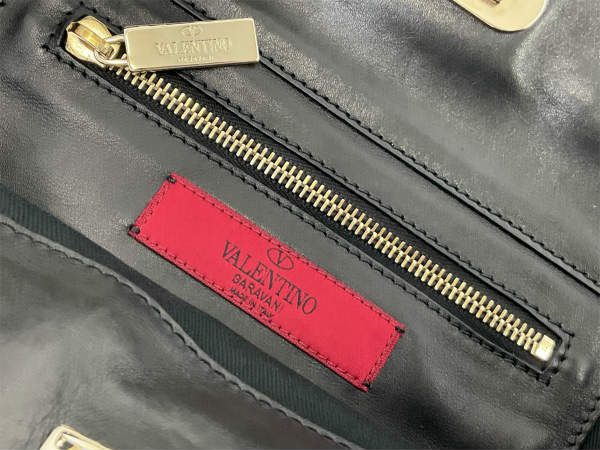 ヴァレンティノのお買取はアクイールにお任せ