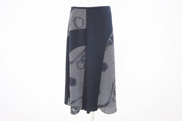 買取したヒトシタムラのスカート