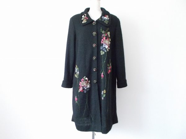 アトリエサガン花モチーフセットアップを買取