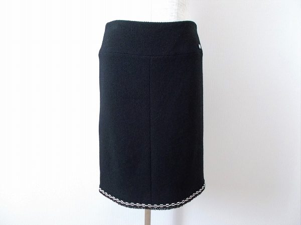 シャネルのタイトスカートを買い取り