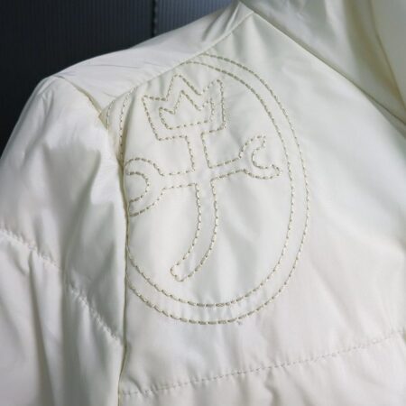 お買取したカステルバジャックのジャケットのロゴ
