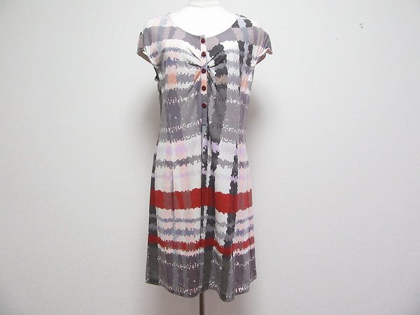 ヒロコビスなどミセスブランドの洋服買取はアクイール