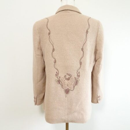 お買取したアルバロッサのジャケットの後ろ