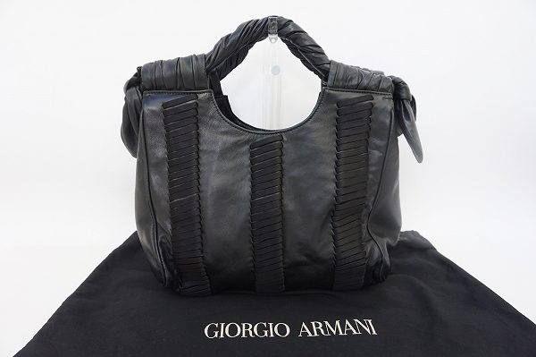 お洒落で使いやすい☆ジョルジオアルマーニのハンドバッグをお買取