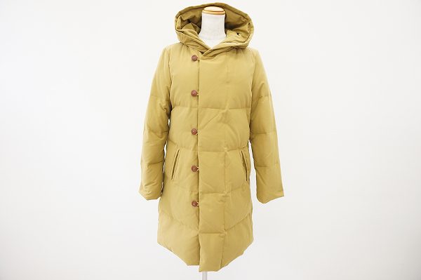 お買取したパラスパレスのコート