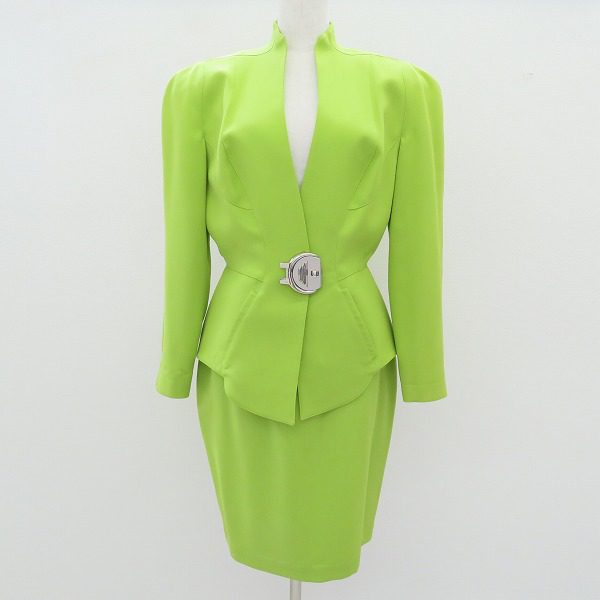 ティエリー・ミュグレーのライムグリーンのスーツをお買取り｜80年代デザインに注目！