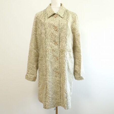 アルバロッサの洋服買取はアクイール