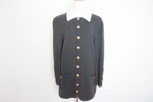 レナランゲの洋服買取はアクイール