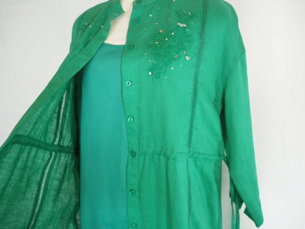 お買取したエルミダのワンピースのインナー