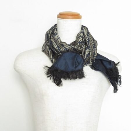 お買取したフェンディのスカーフ