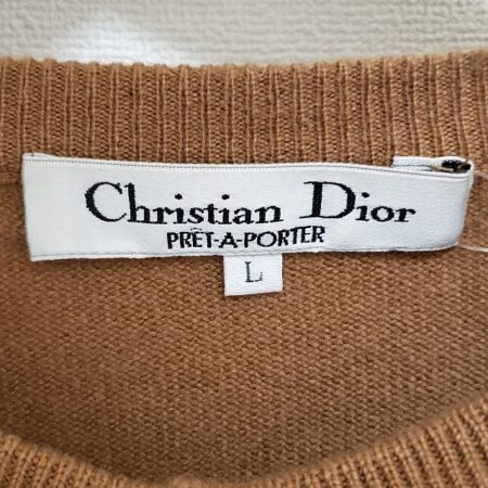 お買取したクリスチャンディオールのカーディガンのタグ