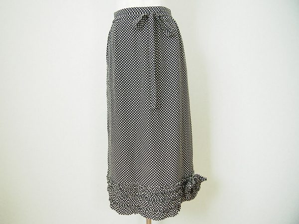 インゲボルグの洋服買取はアクイール