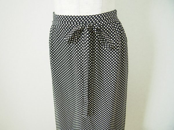 インゲボルグのスカートをお買取