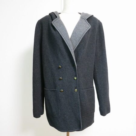 お買取したエスカーダのコート