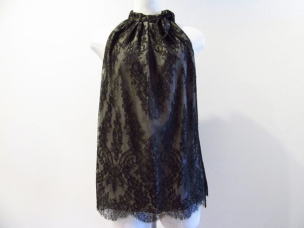 ヴァレンティノの洋服買取はアクイール