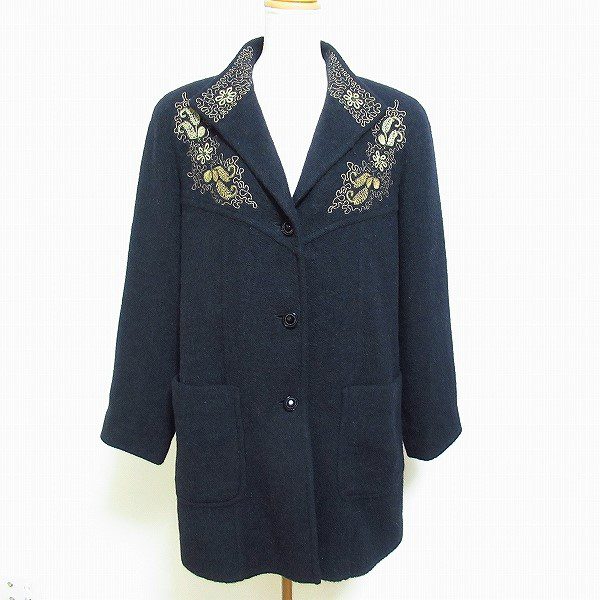 【アルバロッサ】黒×ゴールド 美しい刺繍が施されたコートをお買取