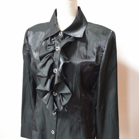 イネスのデザインブラウス（黒）