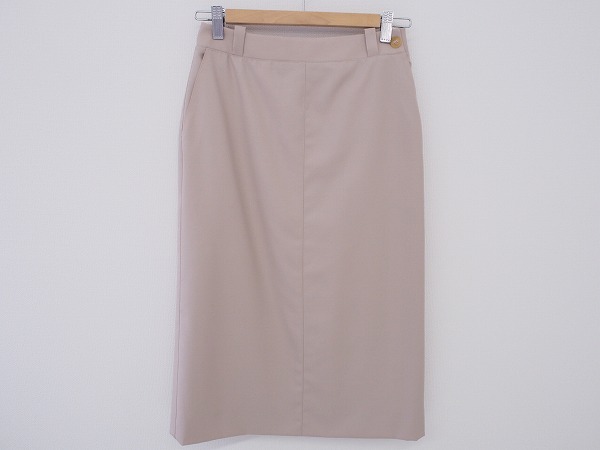 【エルメス】甘さを抑えたピンクベージュのスカートをお買取しました