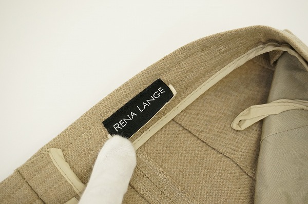 お買取したレナランゲのパンツのタグ