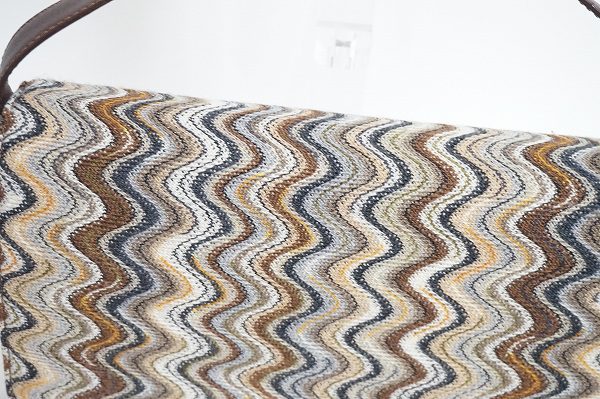 お買取したミッソーニのバッグの模様