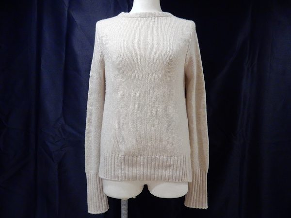 プラダのニットをお買取