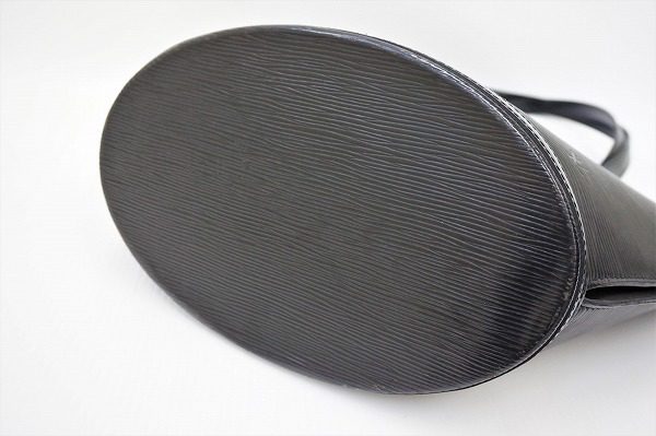 お買取したルイヴィトンのサンジャックの底 お買取したルイヴィトンのサンジャックの底