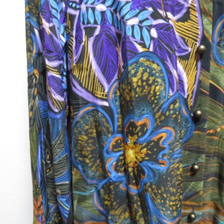 お買取したリリアンビューティのカーディガンの柄