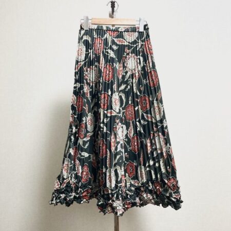 優美な花柄が女性らしいヒロコビスのカットソー&amp;スカートをお買取