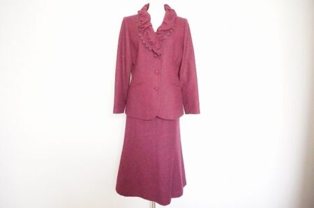 バラ色の暮しのセットアップ（スカート×ジャケット・紫）