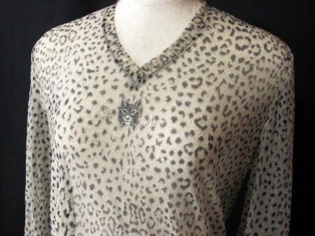 伊太利屋のヒョウ柄カットソー（シースルー）