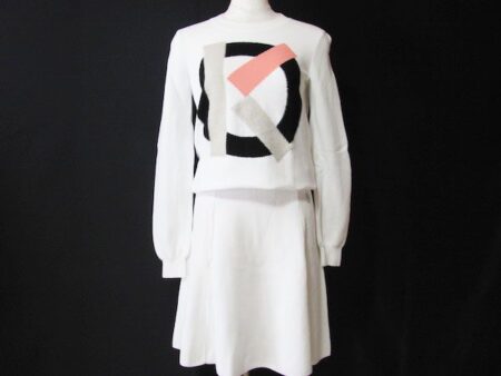 ケンゾーのスカートセットアップ（ニット・白）