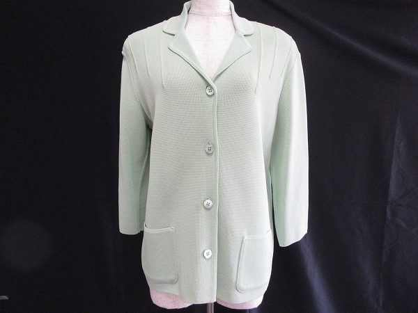 【フェラガモ】ミントグリーンが爽やかなニットジャケットをお買取