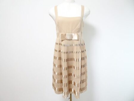 ヴァレンティノの肩紐ワンピース(ベージュ・ラメ) ヴァレンティノの肩紐ワンピース(ベージュ・ラメ)