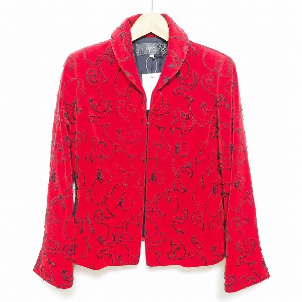 [お買取]イネス｜ベロアの魅力を最大に引き出した赤い総柄ジャケット