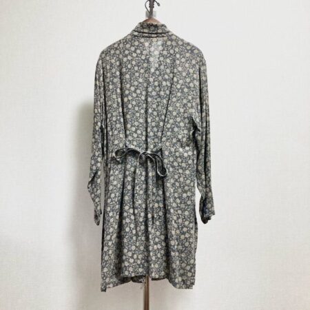 お買取したヒロココシノのチュニックの後ろ
