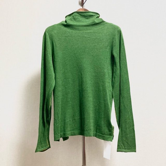 【パラスパレス】自然を感じられるグリーンニットをお買取しました