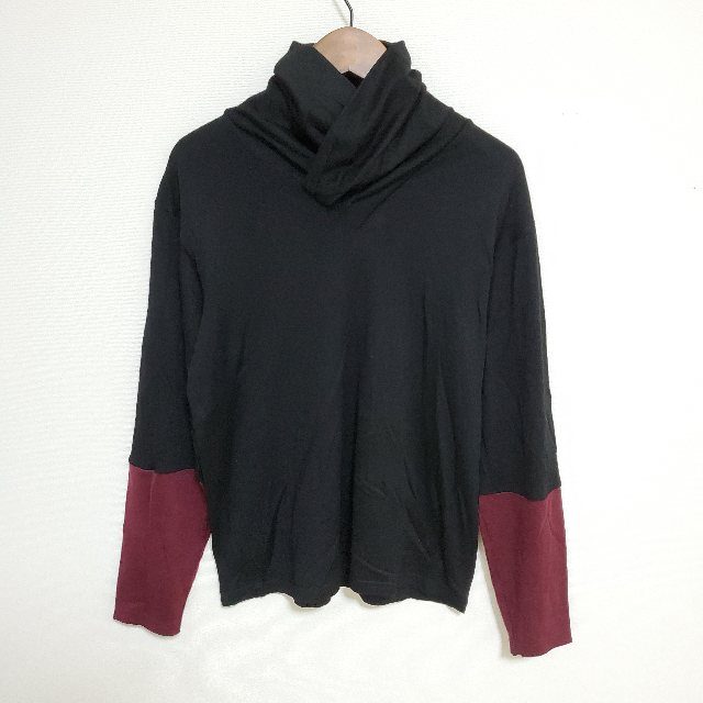 落ち着きのある赤がアクセント☆ SOU・SOUのセーターをお買取
