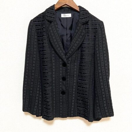 お買取したラピーヌのジャケット お買取したラピーヌのジャケット