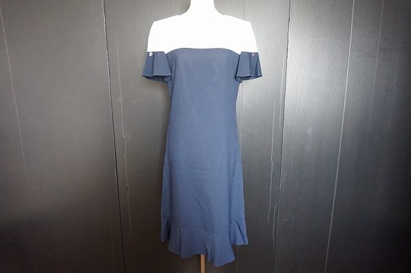【ピエールカルダン】顔まわりがパッと華やぐワンピースをお買取