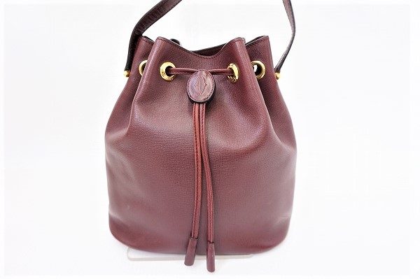 【カルティエ】小ぶりながら収納力抜群！巾着バッグをお買取しました