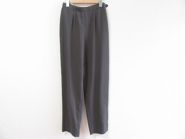 【ジョルジオアルマーニ】上品なグレーのパンツをお買取しました