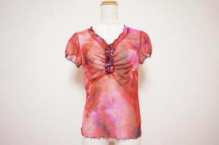 シズカコムロのパフスリーブTシャツ(赤系) シズカコムロのパフスリーブTシャツ(赤系)