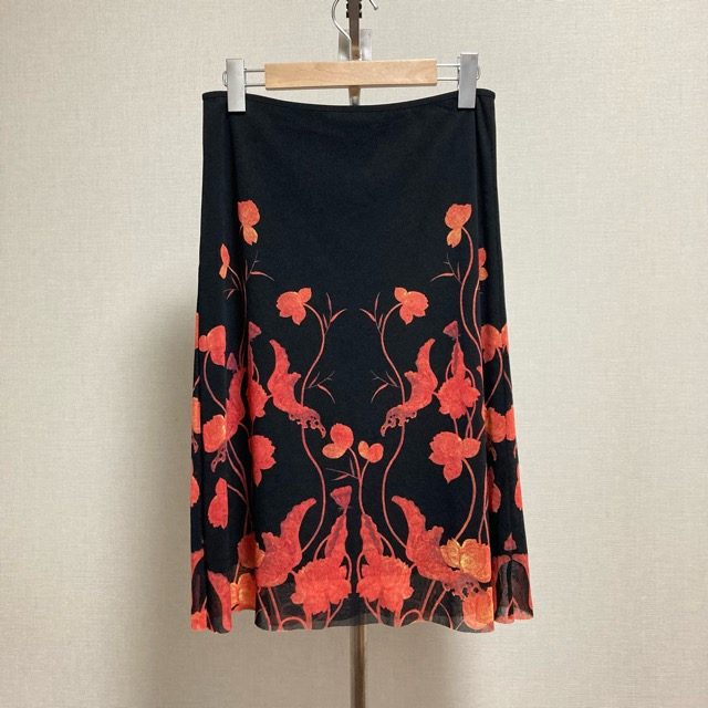 [お買取]ヴィヴィアンタム｜情熱的なオレンジの花が映えるスカート