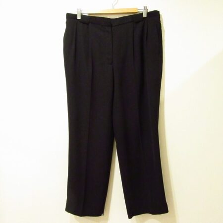 お買取した伊太利屋のパンツ