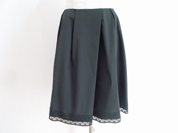 お買取したフォクシーニューヨークのスカート