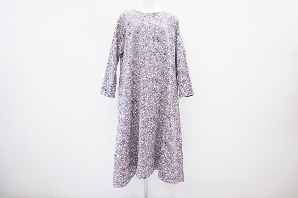 お買取した群言堂のワンピース